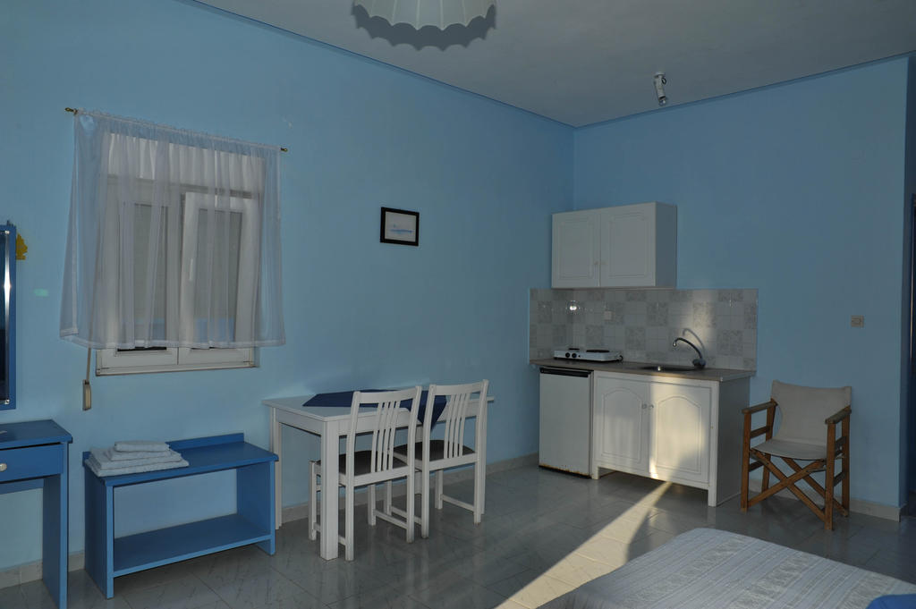 Efstathia Hotel Xirokambos  Quarto foto